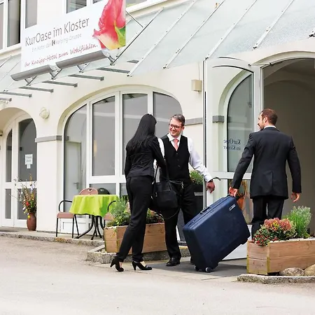 Hotel Kuroase Im Kloster 3*