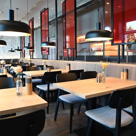 克罗斯特水疗绿洲酒店 酒店 巴特沃里斯霍芬