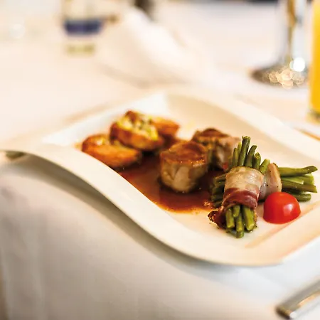 克罗斯特水疗绿洲酒店 酒店 3*