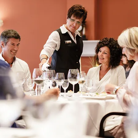 Kuroase Im Kloster Hotel