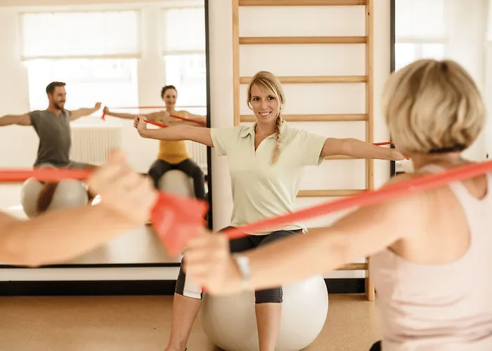 Kuroase Im Kloster 3*