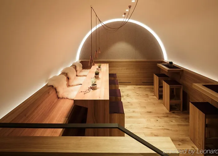 Kuroase Im Kloster Hotel 3*